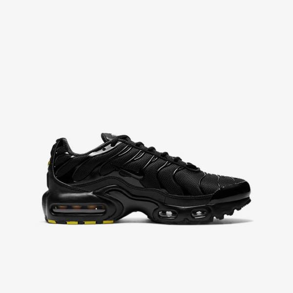 Nike Air Max Plus Older Otroci Superge Črna | NK419QBC