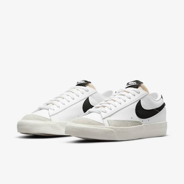 Nike Blazer Low 77 Ženske Superge Bela / Črna | NK461JUZ