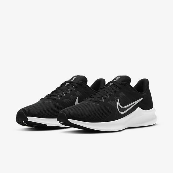 Nike Downshifter 11 Road Moški Tekaški Čevlji Črna / Temno Siva / Bela | NK658EOW