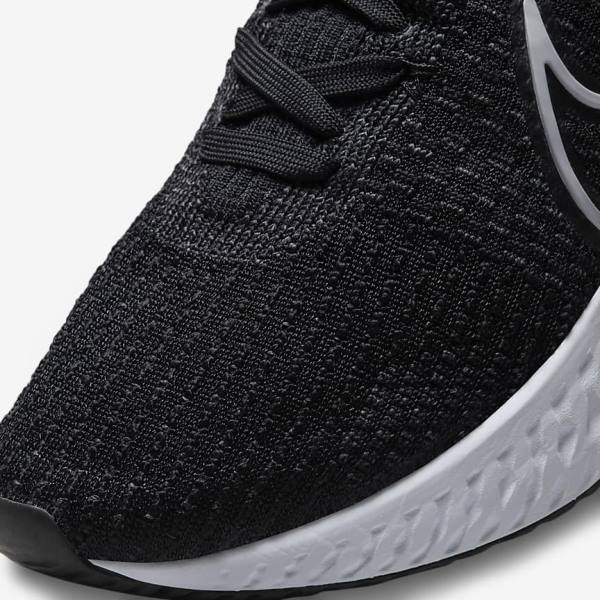 Nike React Infinity Run Flyknit 3 Road Moški Tekaški Čevlji Črna / Bela | NK693LCY