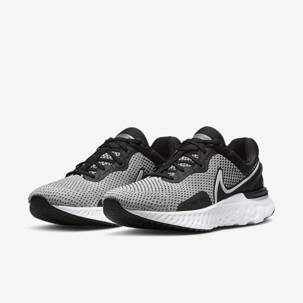 Nike React Miler 3 Road Moški Tekaški Čevlji Bela / Črna / Kovinski Srebrna | NK653RJG